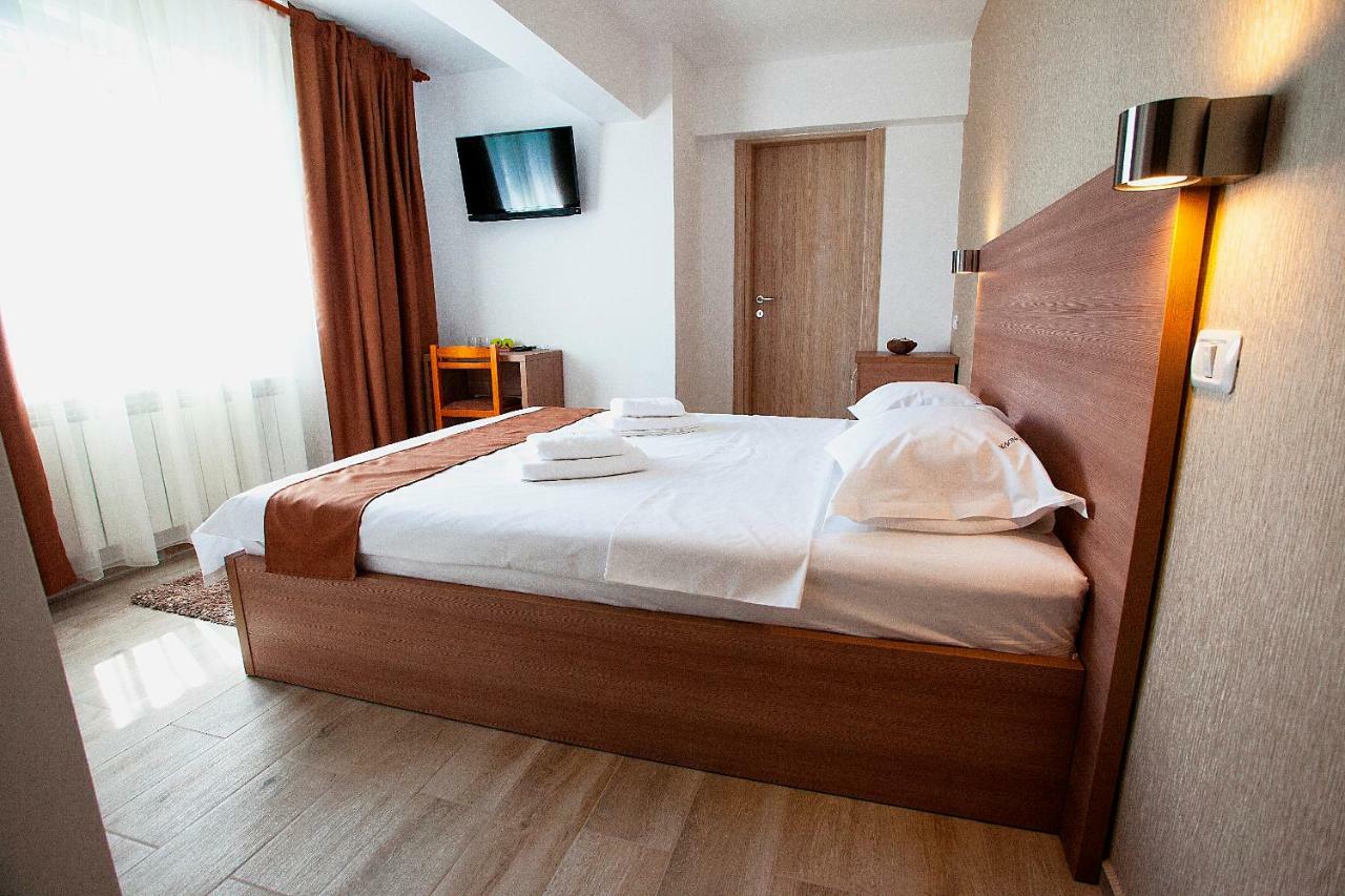 Nova 2 Hotel Popesti-Leordeni