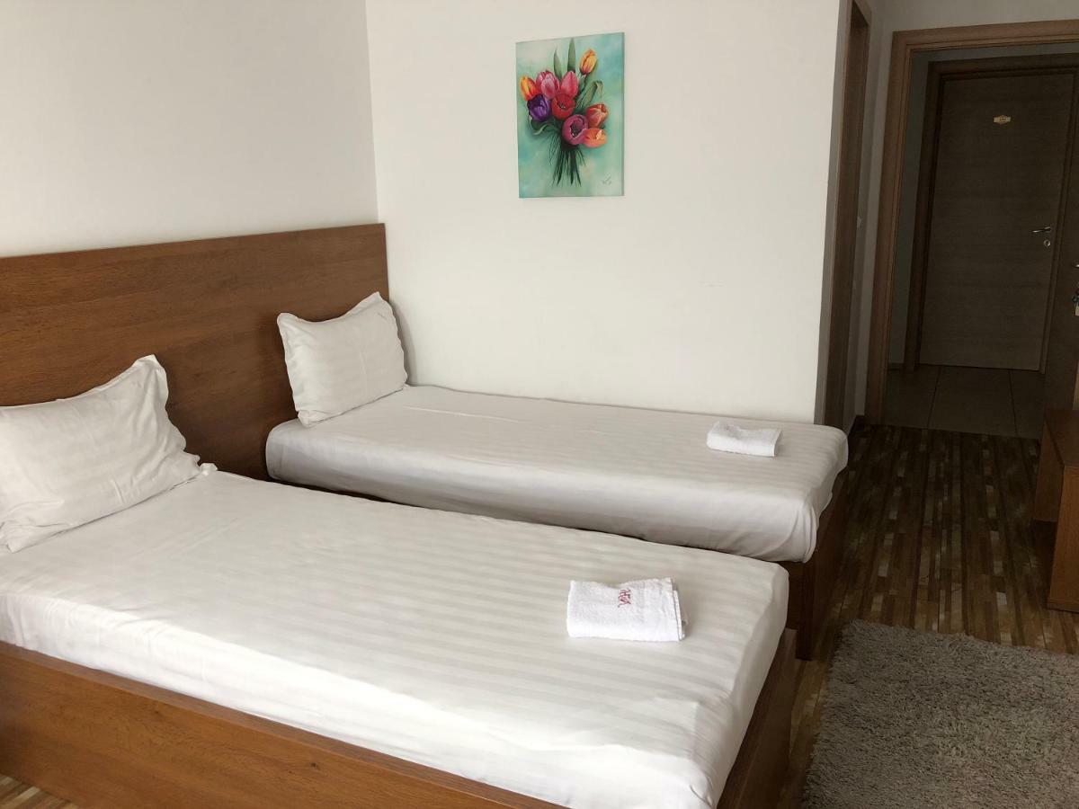 Nova 2 Hotel Popesti-Leordeni