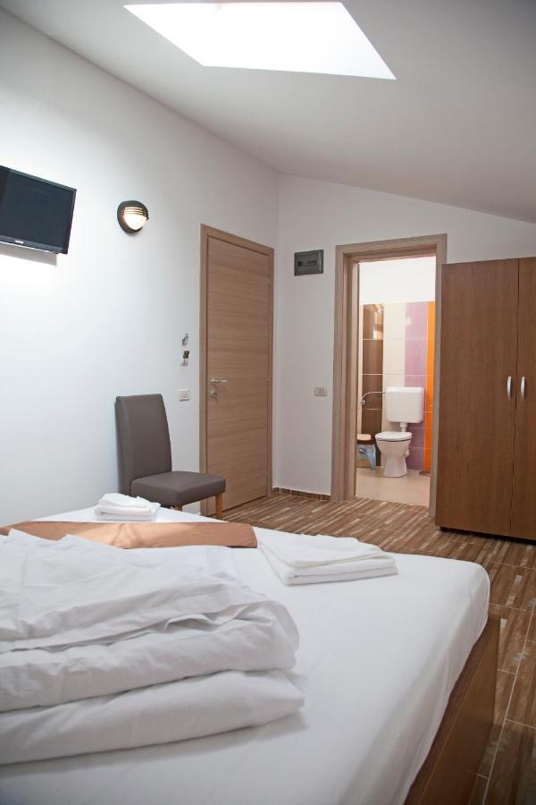 Nova 2 Hotel