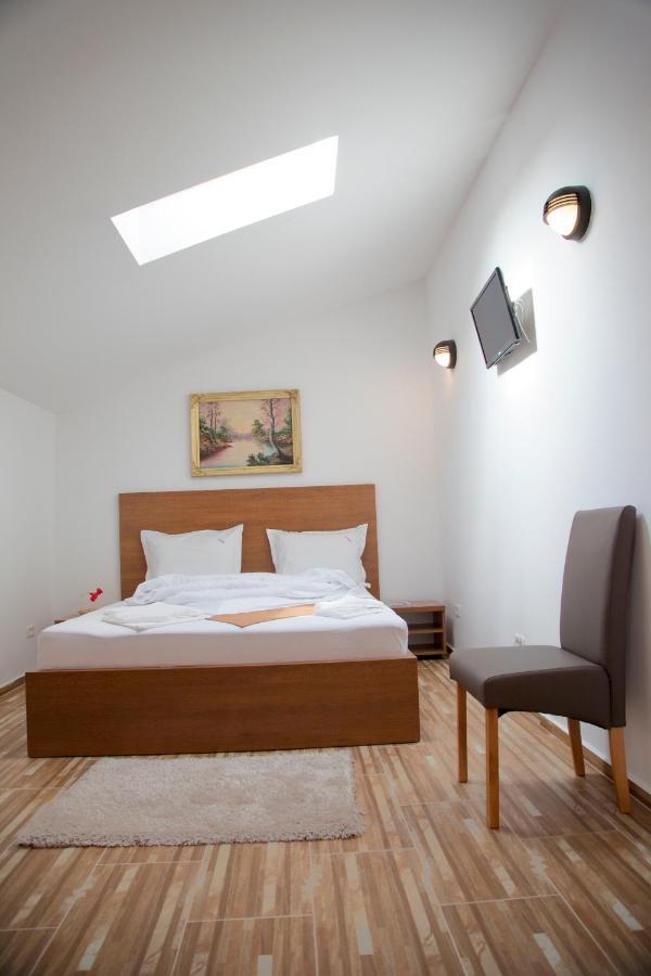 Nova 2 Hotel